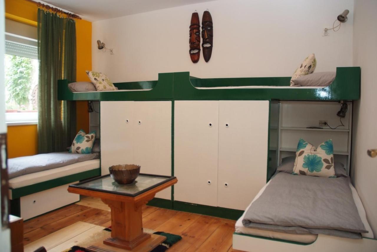 Guesthouse 7Even 모스타르 외부 사진